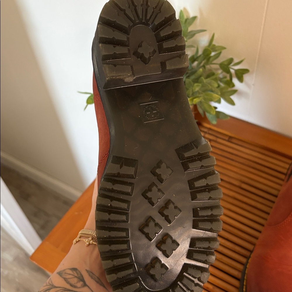 Doc Marten platform boots - Picture 3 of 3